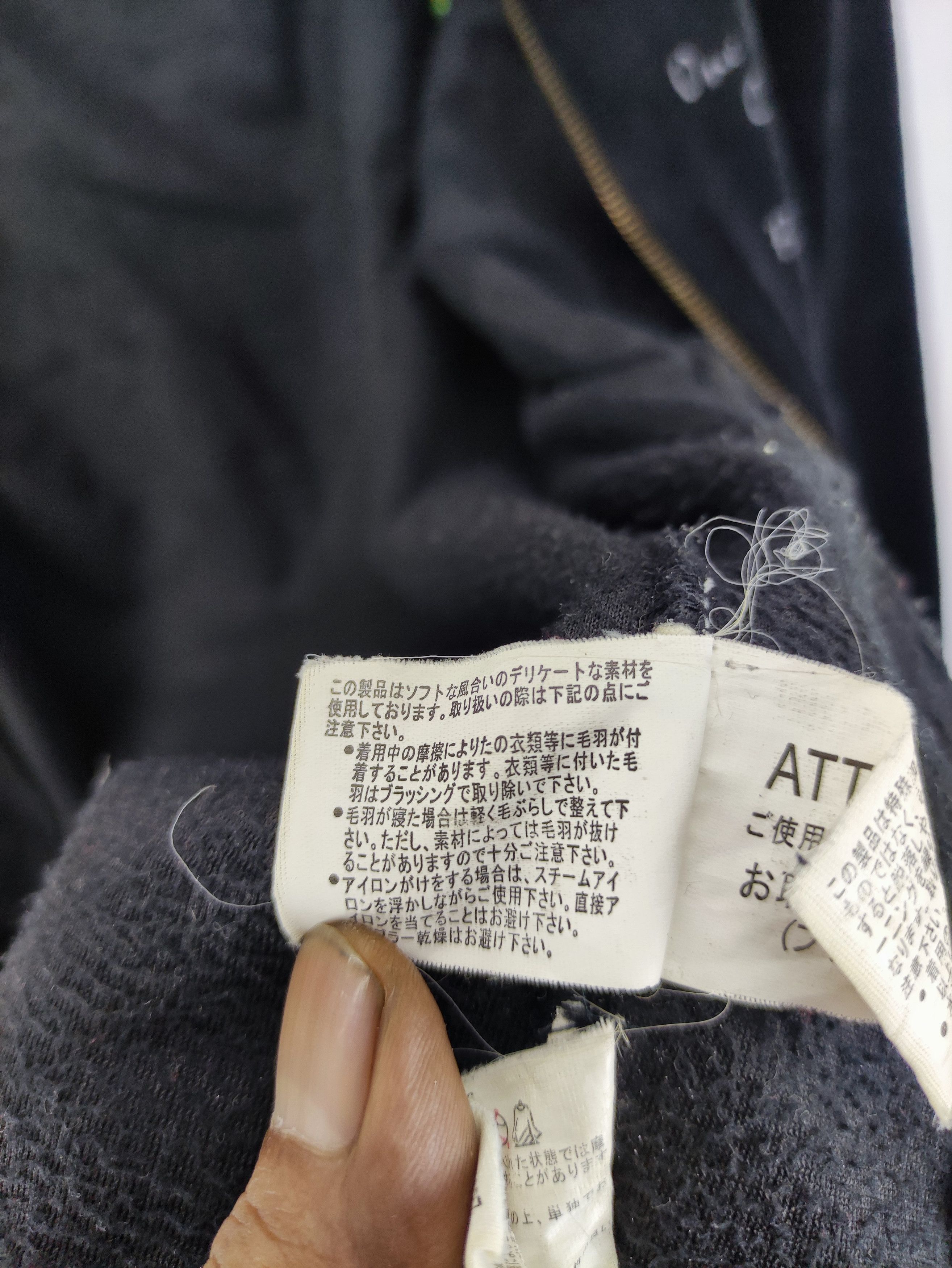 Japanese Brand Vintage Sweater Zipper Hoodie Fleece Print Logo Oblodesign Size US M / EU 48-50 / 2 - 7 Thumbnail