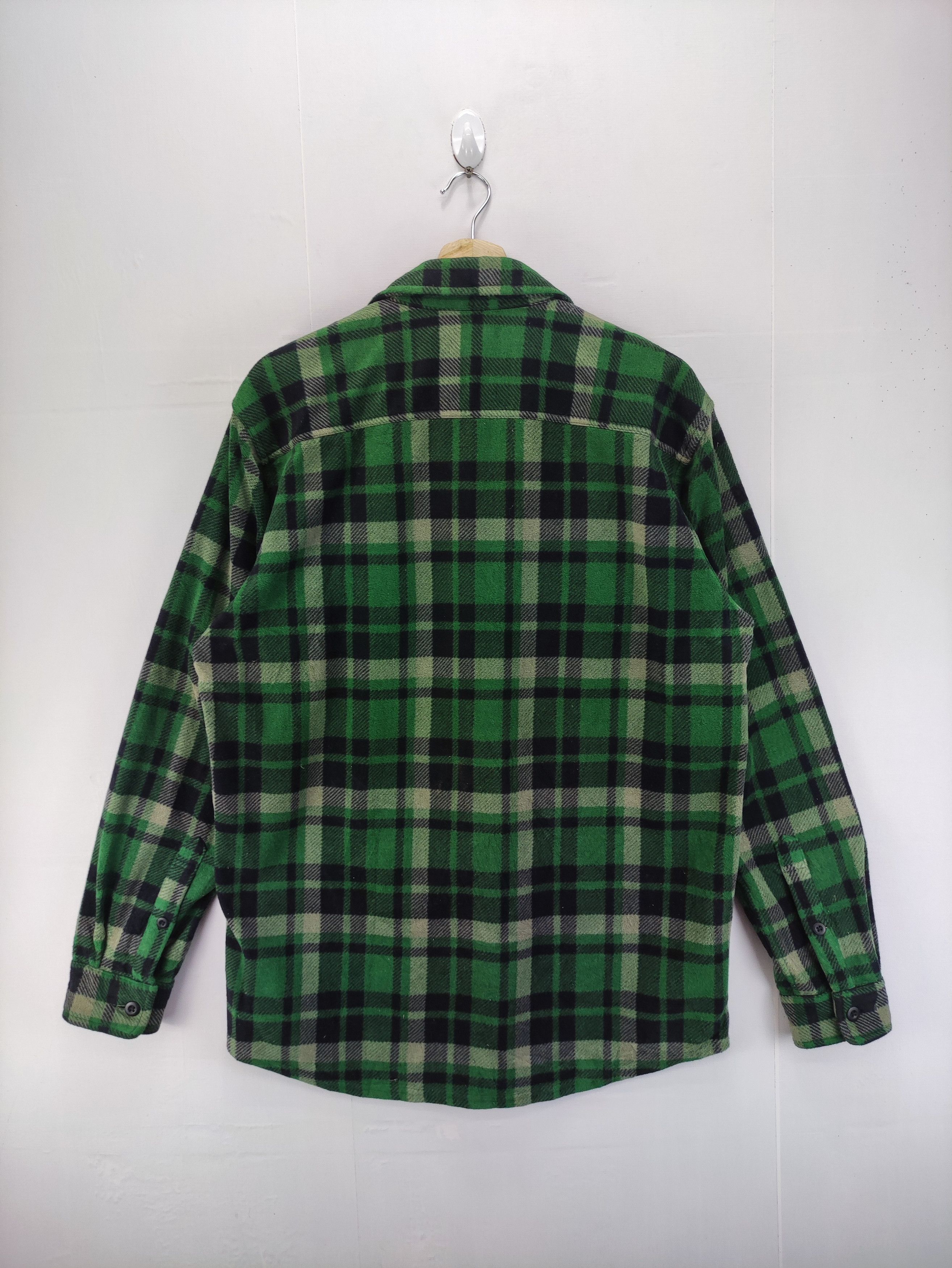 Uniqlo Vintage Uniqlo Shirt Button Up Checkered Fleece Size US L / EU 52-54 / 3 - 5 Thumbnail