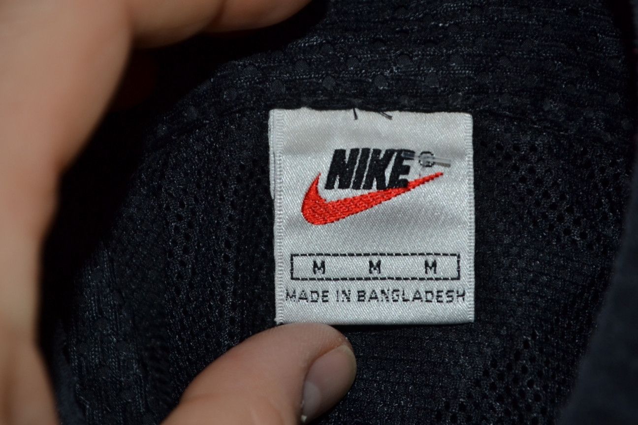 Nike × Vintage Vintage 90s Nike Windbreaker Light Jacket M Size US M / EU 48-50 / 2 - 10 Thumbnail