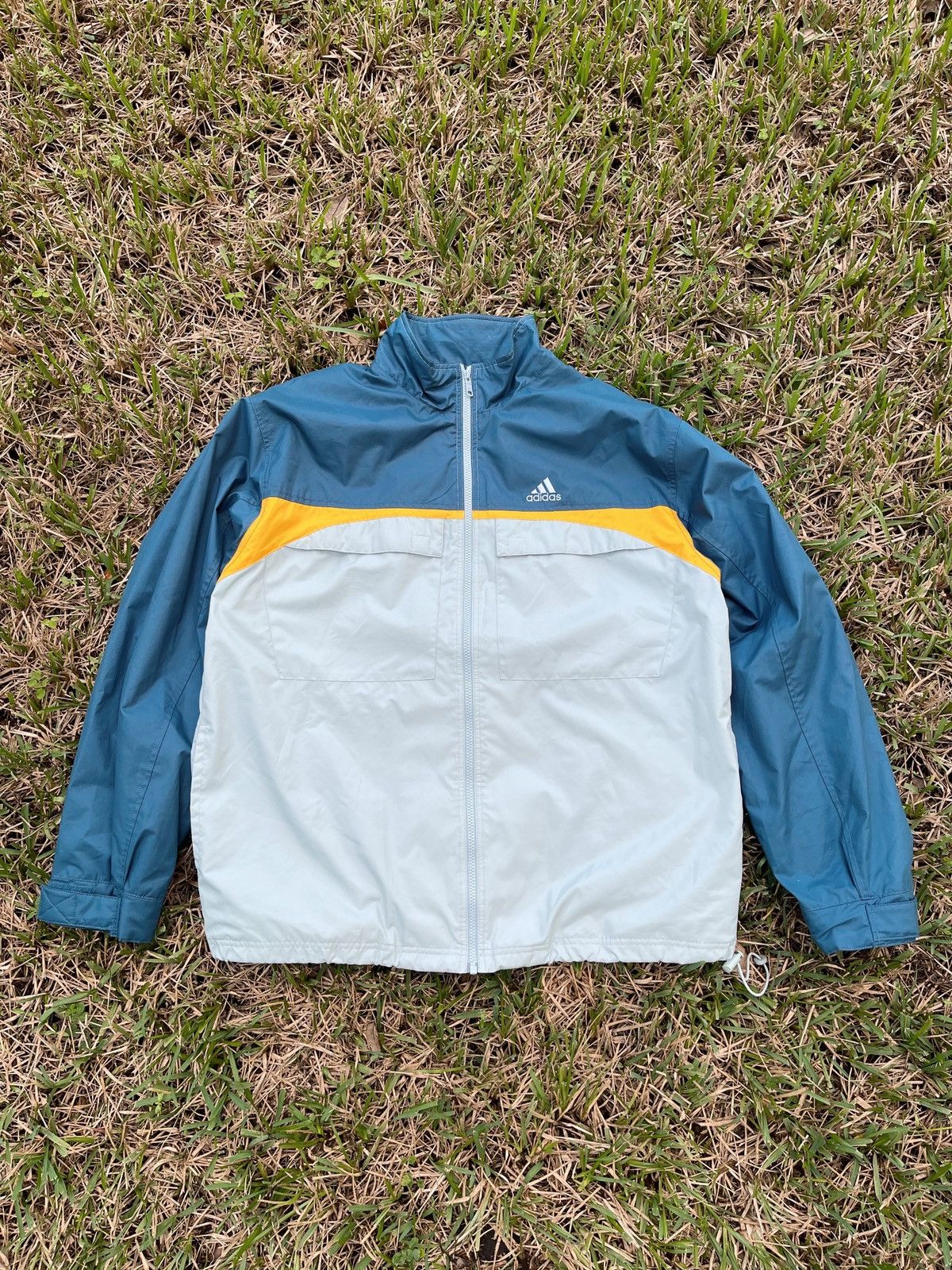 White tag windbreaker sales