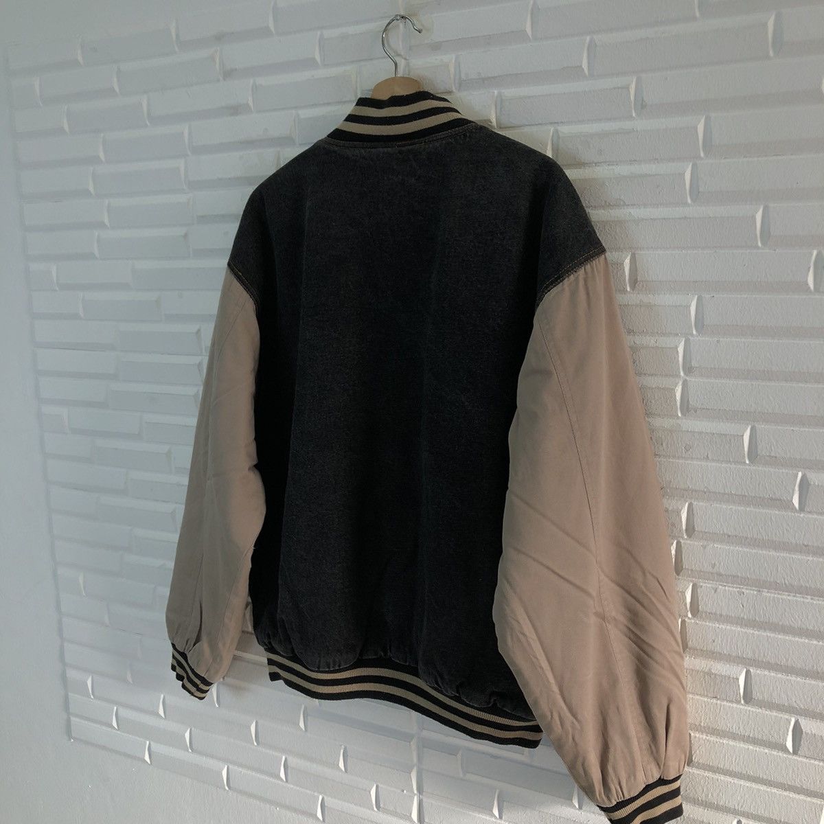 Japanese Brand VINTAGE VARSITY JACKET TRI-MOUNTAIN JAPAN Size US L / EU 52-54 / 3 - 9 Thumbnail
