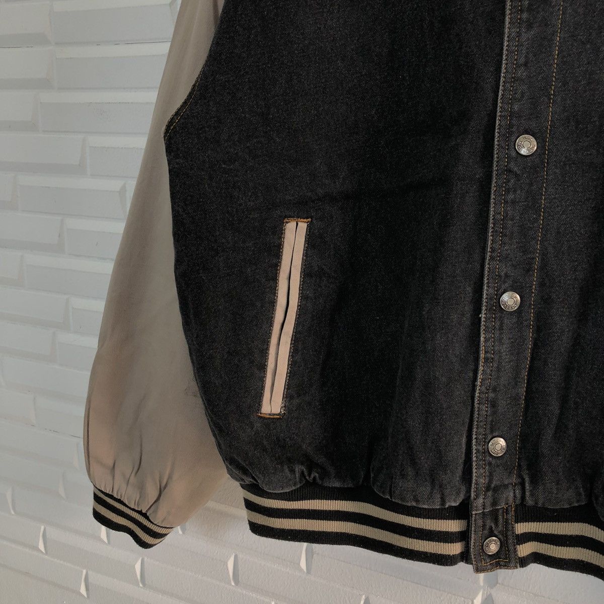 Japanese Brand VINTAGE VARSITY JACKET TRI-MOUNTAIN JAPAN Size US L / EU 52-54 / 3 - 5 Thumbnail