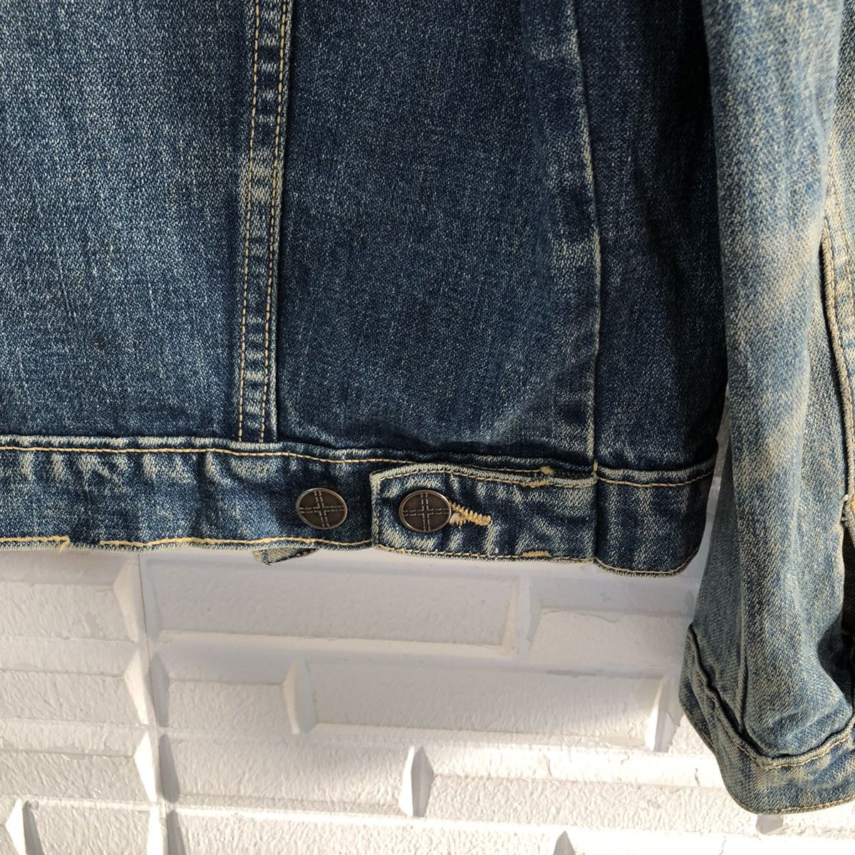 Japanese Brand VINTAGE LE MANS DENIM JACKET Size US M / EU 48-50 / 2 - 6 Thumbnail