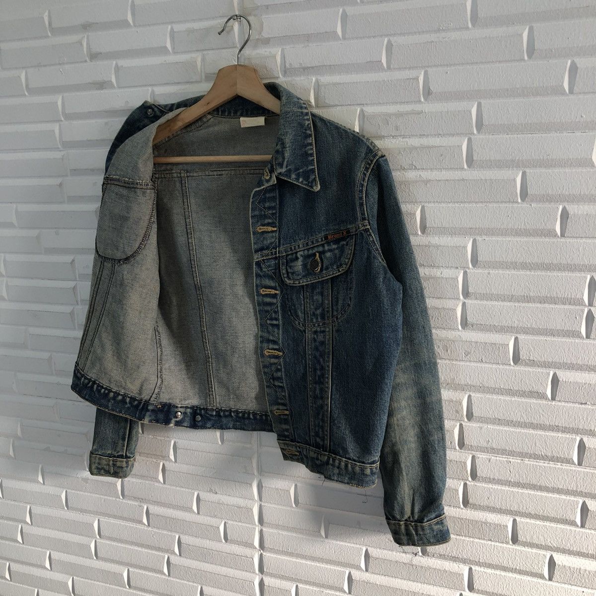 Japanese Brand VINTAGE LE MANS DENIM JACKET Size US M / EU 48-50 / 2 - 7 Thumbnail