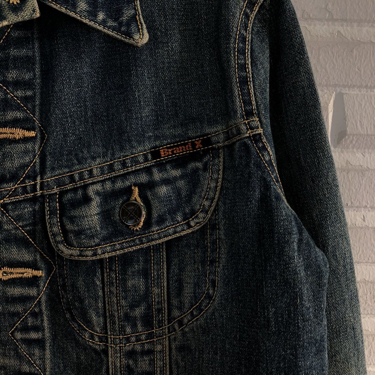 Japanese Brand VINTAGE LE MANS DENIM JACKET Size US M / EU 48-50 / 2 - 8 Thumbnail