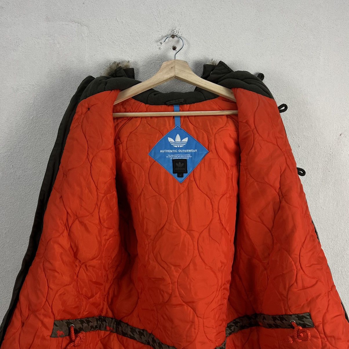 Adidas RARE PARKA FISH TAIL JACKET ADIDAS AUTHENTIC OUTERWEAR Size US XS / EU 42 / 0 - 15 Thumbnail