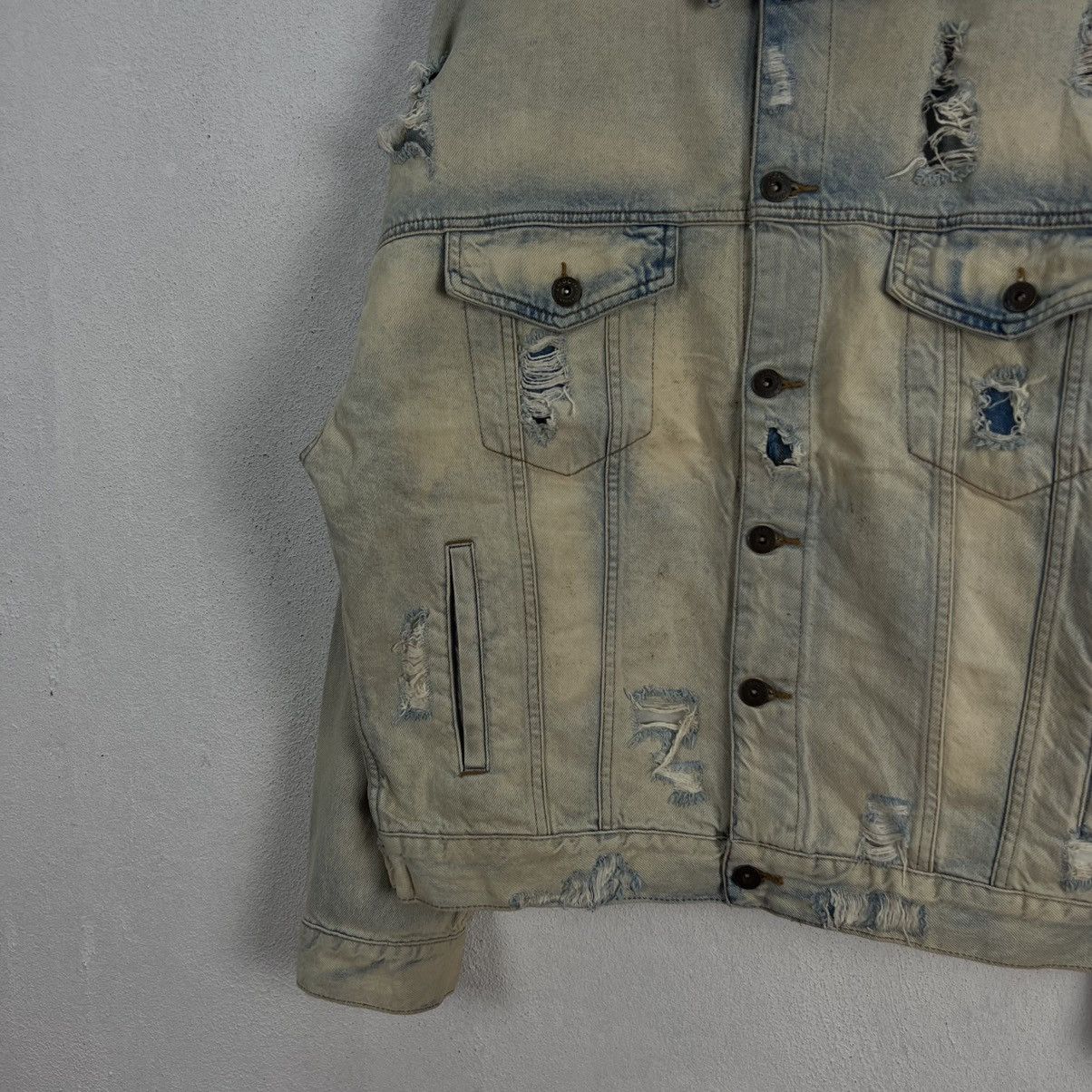 Japanese Brand VINTAGE ZARA MAN DISTRESSED DENIM JACKET ACID WASH DESIGN Size US L / EU 52-54 / 3 - 4 Thumbnail