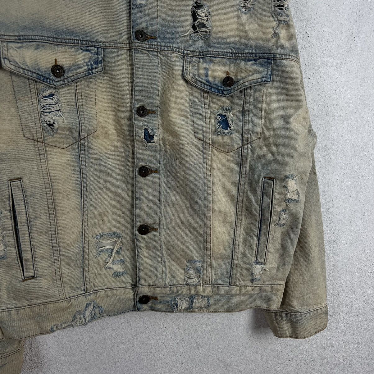 Japanese Brand VINTAGE ZARA MAN DISTRESSED DENIM JACKET ACID WASH DESIGN Size US L / EU 52-54 / 3 - 5 Thumbnail