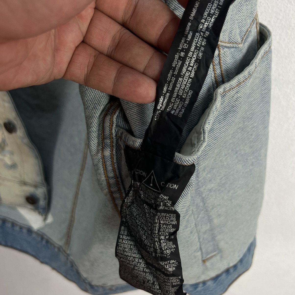 Japanese Brand VINTAGE ZARA MAN DISTRESSED DENIM JACKET ACID WASH DESIGN Size US L / EU 52-54 / 3 - 18 Thumbnail