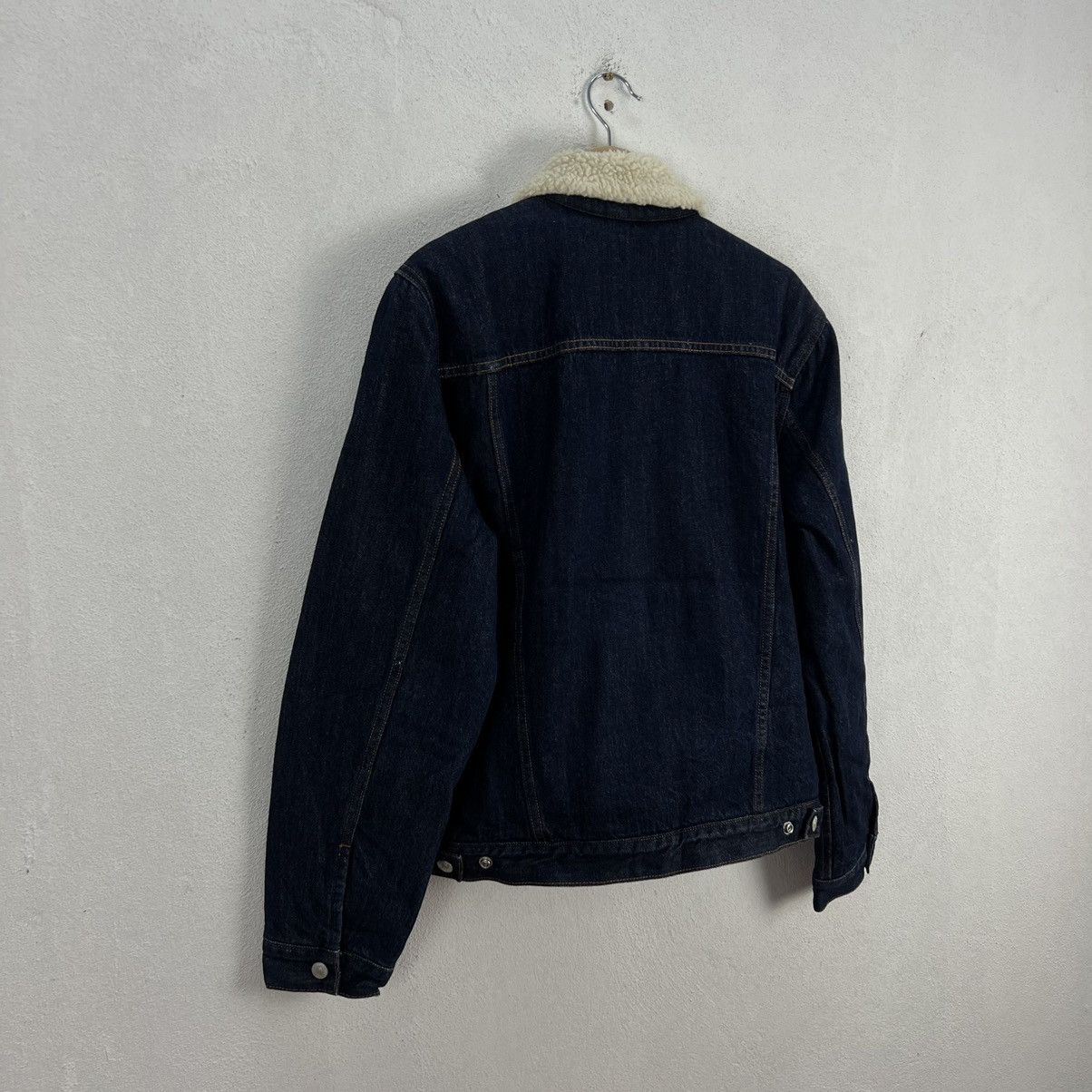 Japanese Brand VINTAGE GAP 1969 DENIM JACKET TRUCKER DESIGN Size US M / EU 48-50 / 2 - 10 Thumbnail