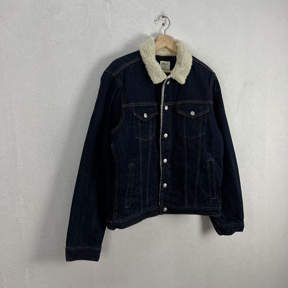 Japanese Brand VINTAGE GAP 1969 DENIM JACKET TRUCKER DESIGN Size US M / EU 48-50 / 2 - 3 Thumbnail