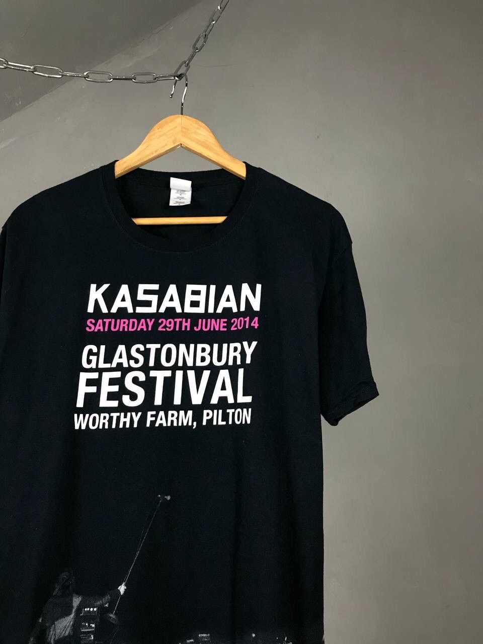 Band Tees Kasabian 2014 festival vintage rock band tee Size US L / EU 52-54 / 3 - 2 Thumbnail