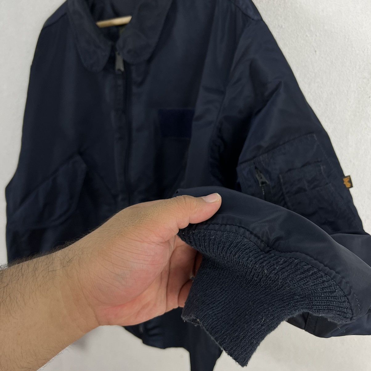 Vintage VINTAGE BOMBER JACKET ALPHA INDUSTRIES MADE IN USA Size US XL / EU 56 / 4 - 7 Thumbnail