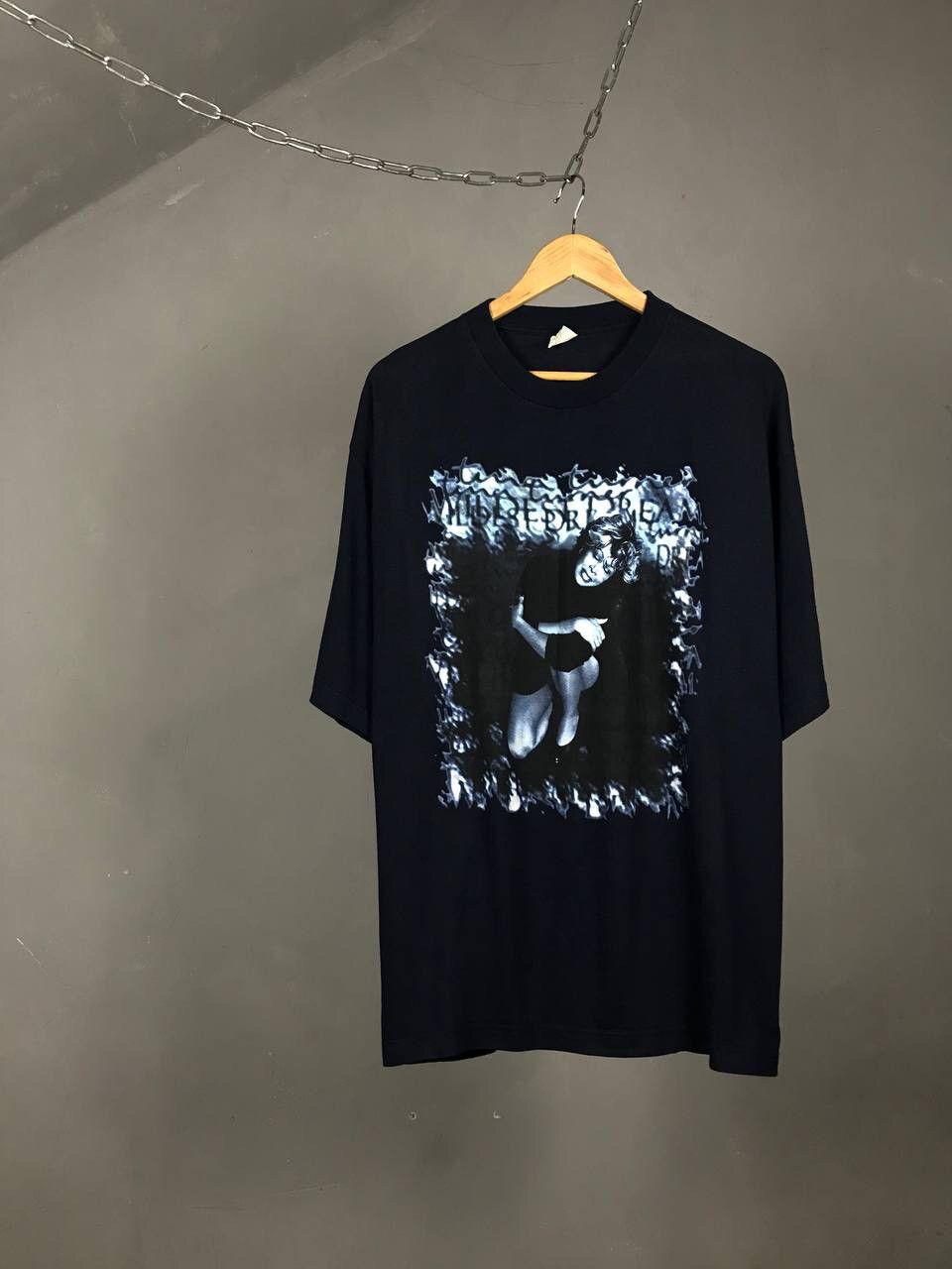 Band Tees Tina Terner 1996 vintage rap band tour tee Size US XL / EU 56 / 4 - 1 Thumbnail
