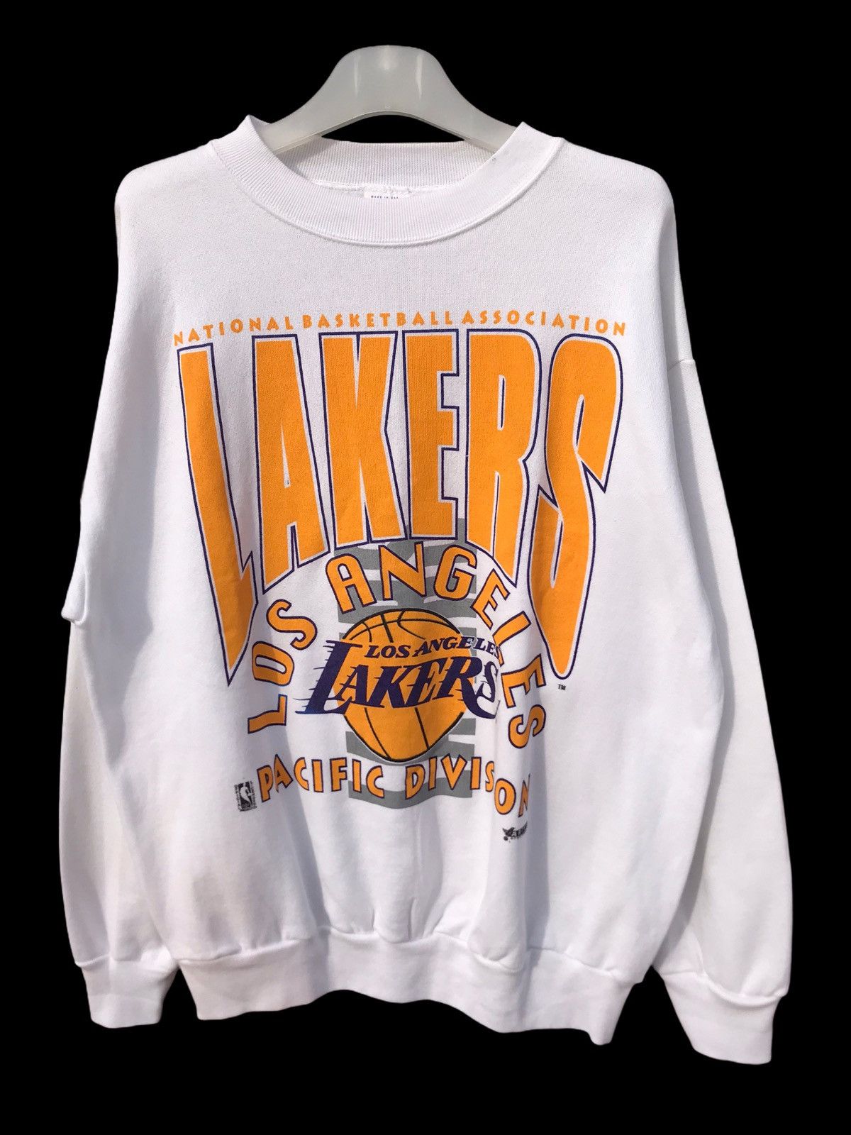 NBA Vintage LA Lakers Pacific Division NBA Sweatshirt Size US L / EU 52-54 / 3 - 1 Thumbnail