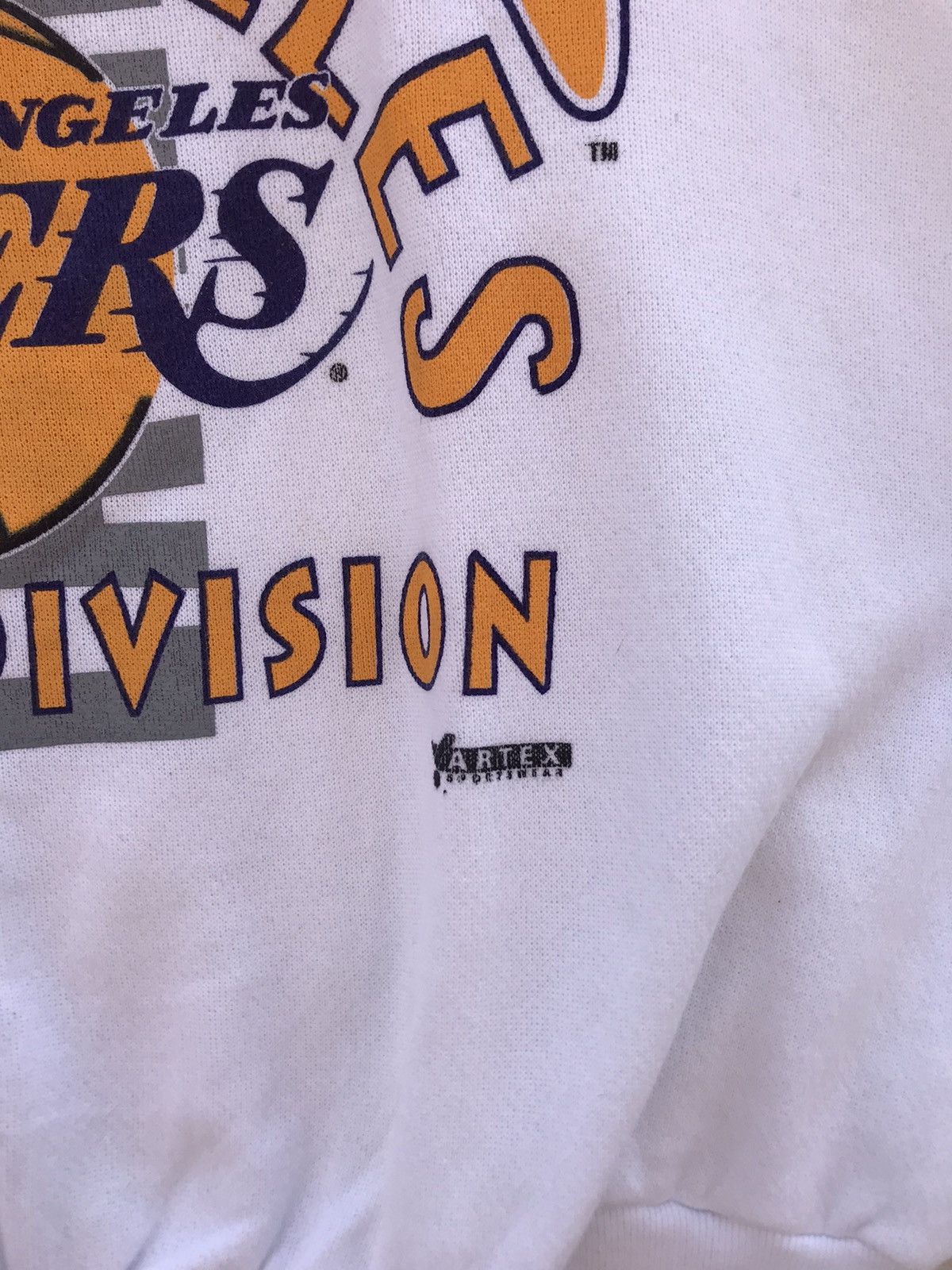 NBA Vintage LA Lakers Pacific Division NBA Sweatshirt Size US L / EU 52-54 / 3 - 4 Thumbnail
