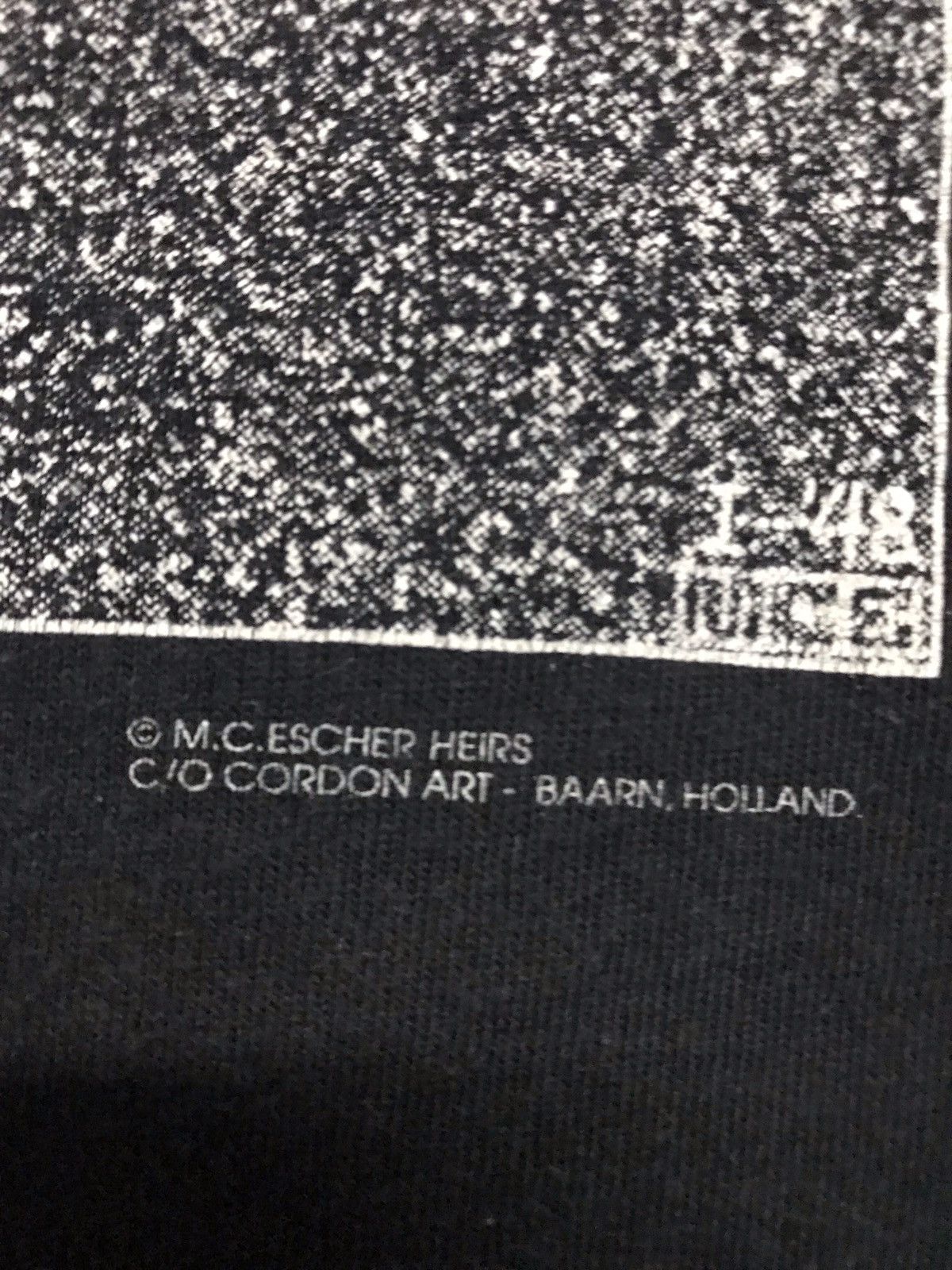 Vintage vintage 90s MC Escher Heirs C/O Cordon Art Tee Size US L / EU 52-54 / 3 - 3 Thumbnail