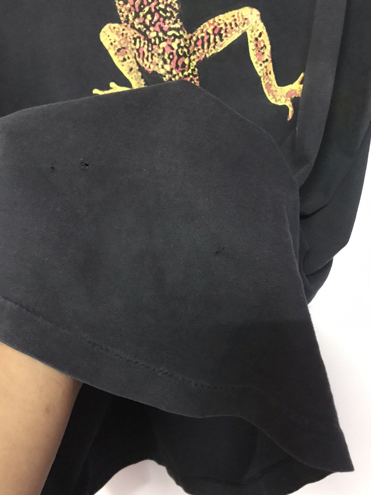Marlboro × Marlboro Unlimited × Vintage Vintage 90s Marlboro Lizard Distressed Tee Size US XL / EU 56 / 4 - 6 Thumbnail