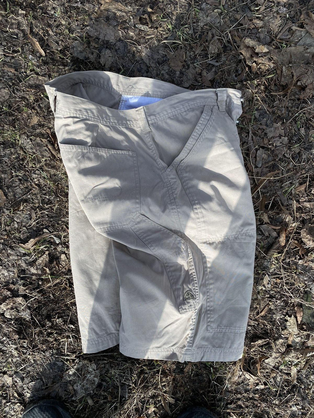 Nike × Nike ACG × Vintage Mens Vintage Nike ACG shorts cargo drip drill y2k rare Size US 34 / EU 50 - 13 Thumbnail