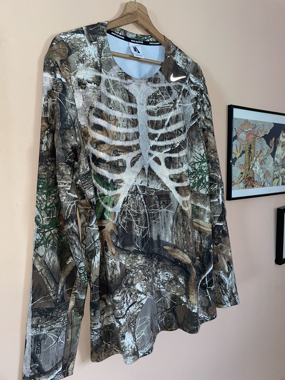 nike camo skeleton