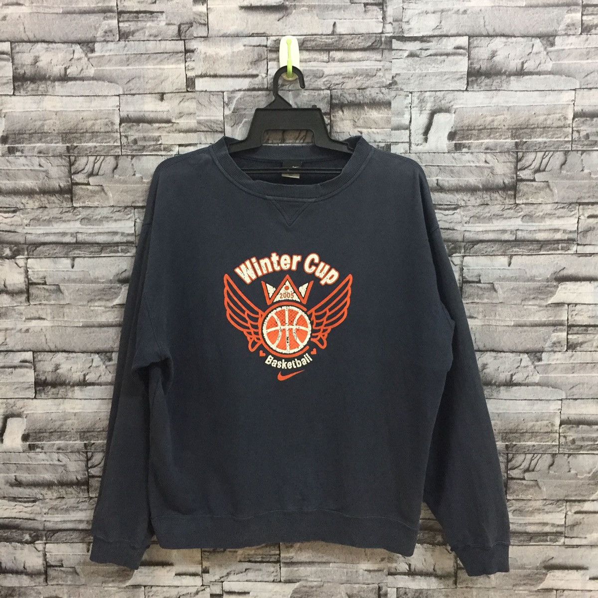 Nike Vintage Nike Sweatshirt Winter Cup Basket ball size XXL Size US XXL / EU 58 / 5 - 1 Thumbnail