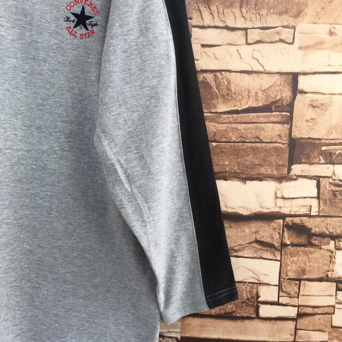 Converse Vintage CONVERSE sweatshirt embroidered logo size LL fit L Size US L / EU 52-54 / 3 - 5 Thumbnail