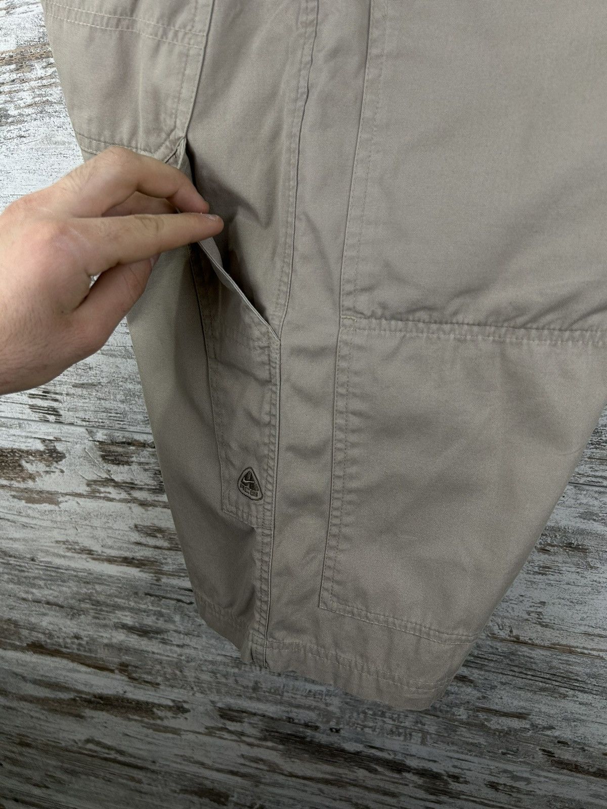Nike ACG × Vintage Mens Nike ACG cargo shorts 90s streetwear y2k rare drip Size US 34 / EU 50 - 2 Thumbnail