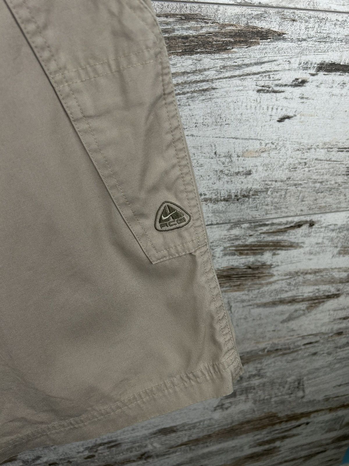 Nike ACG × Vintage Mens Nike ACG cargo shorts 90s streetwear y2k rare drip Size US 34 / EU 50 - 11 Thumbnail