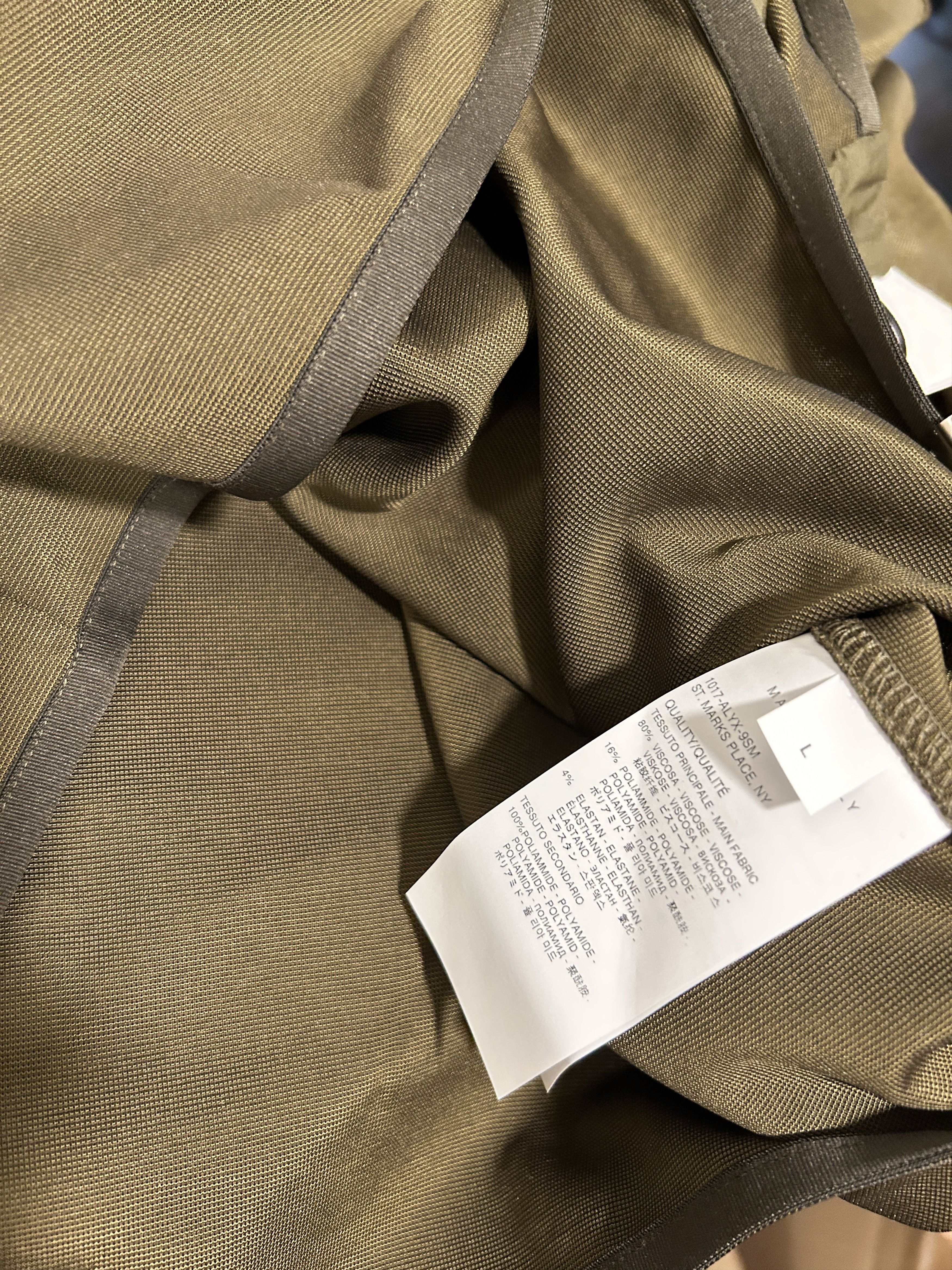 1017 ALYX 9SM 1017 ALYX 9SM Khaki Half-Zip Hoodie Size US L / EU 52-54 / 3 - 5 Thumbnail