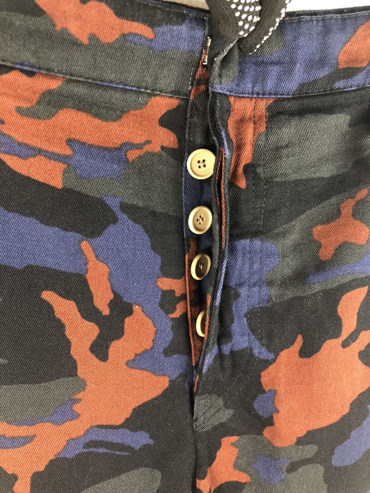 Givenchy Givenchy HDG khakis camo pants Size US 36 / EU 52 - 4 Thumbnail