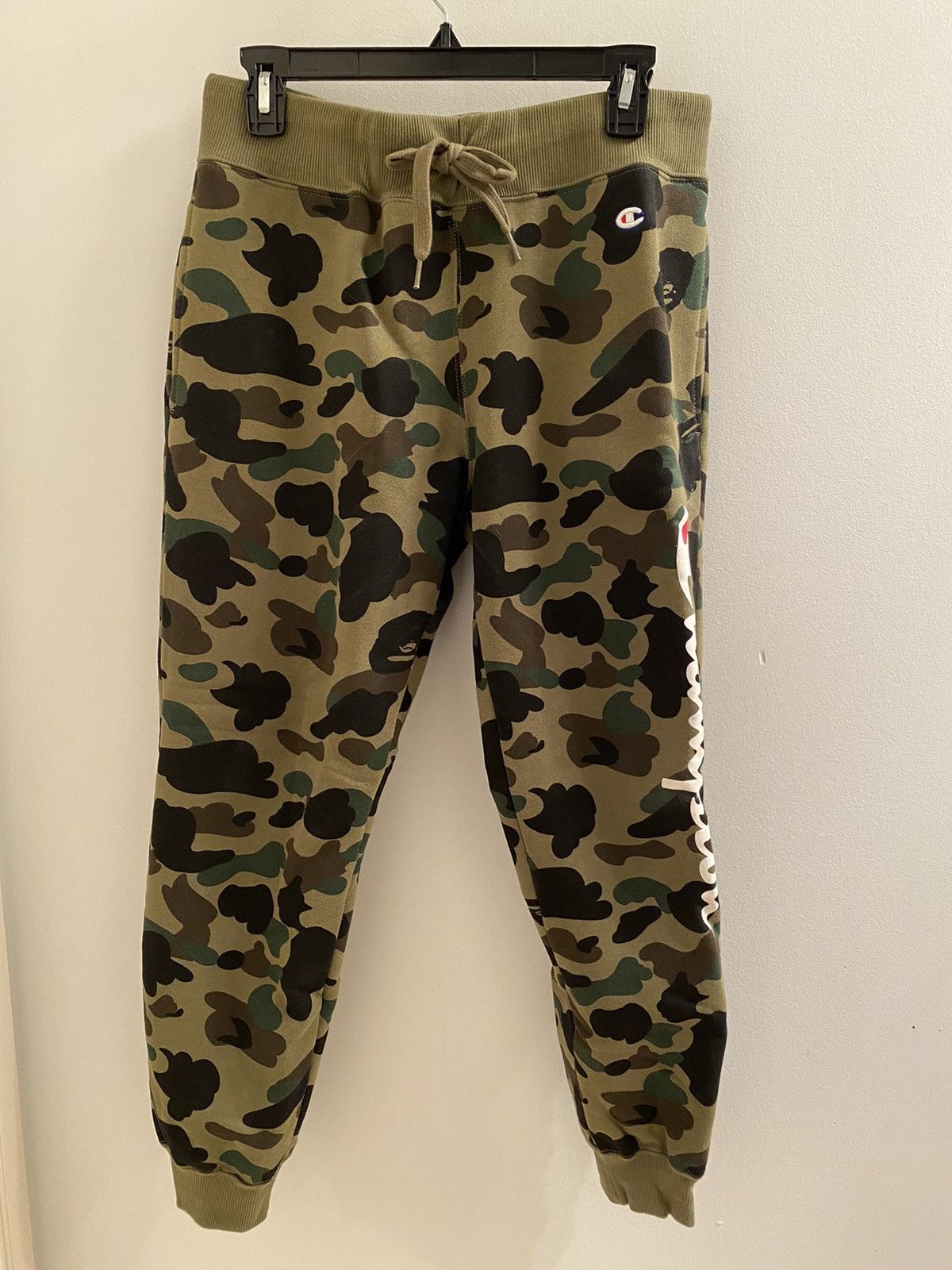 image of Bape x Champion A Bathing Ape X Champion Sweat Pants Size Medium in Camo, Men's