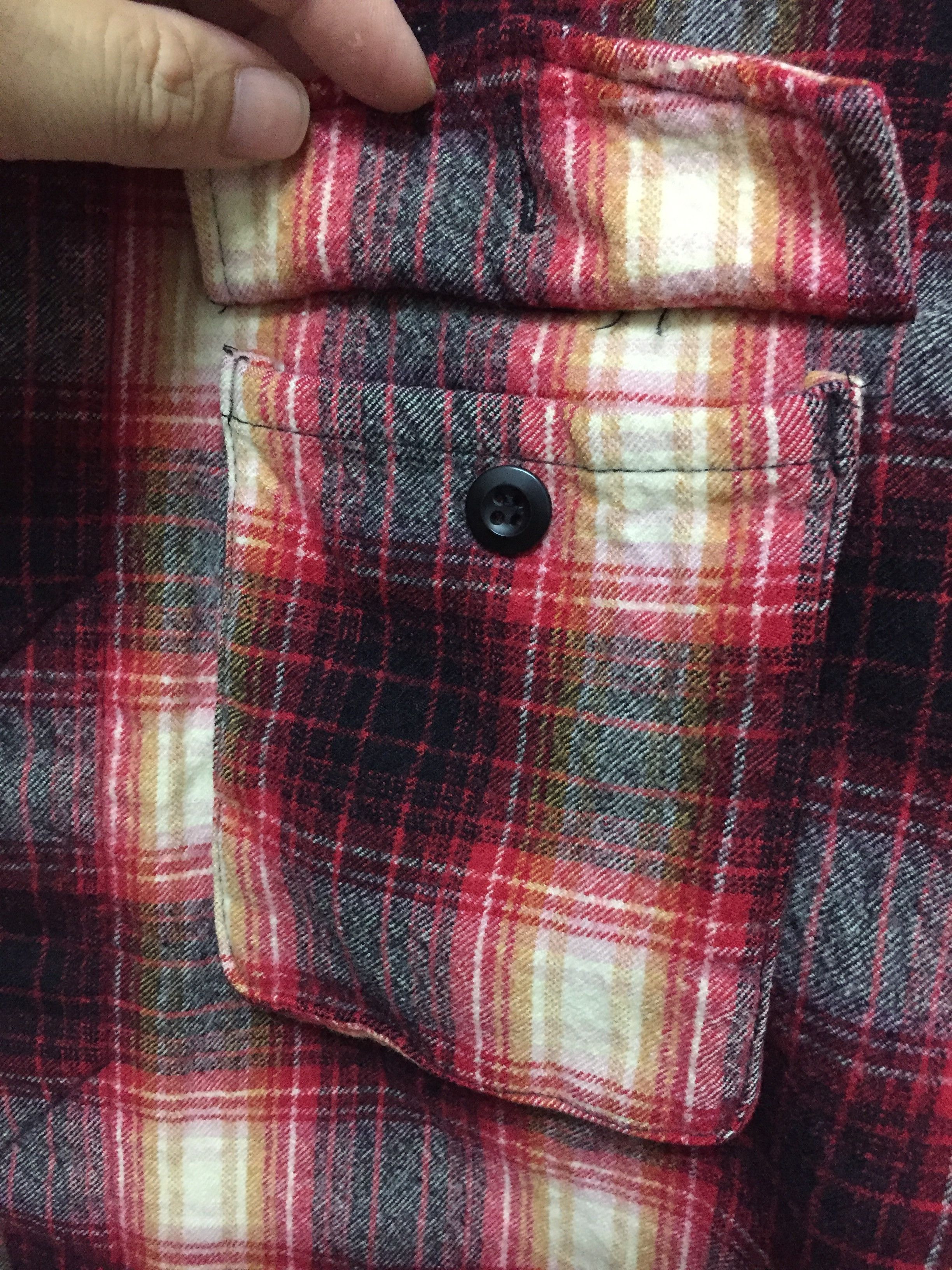 DISCOVERED Discovered japan tartan Cobain travis scott flannel Size US S / EU 44-46 / 1 - 8 Thumbnail