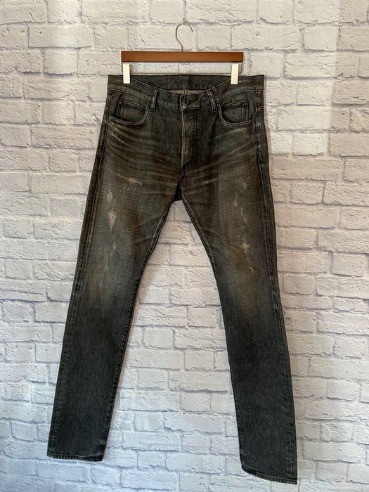 Balmain (34) BALMAIN SLIM DISTRESSED DENIM | Grailed