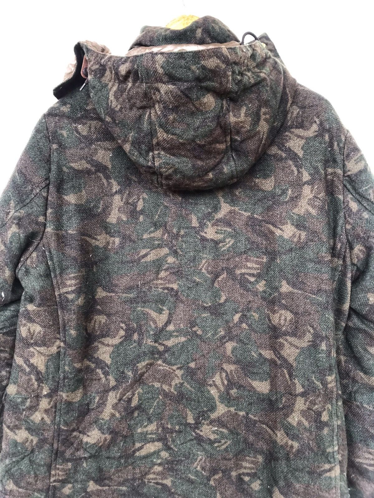 Mackintosh Camo green padded parkas. Size US L / EU 52-54 / 3 - 8 Thumbnail