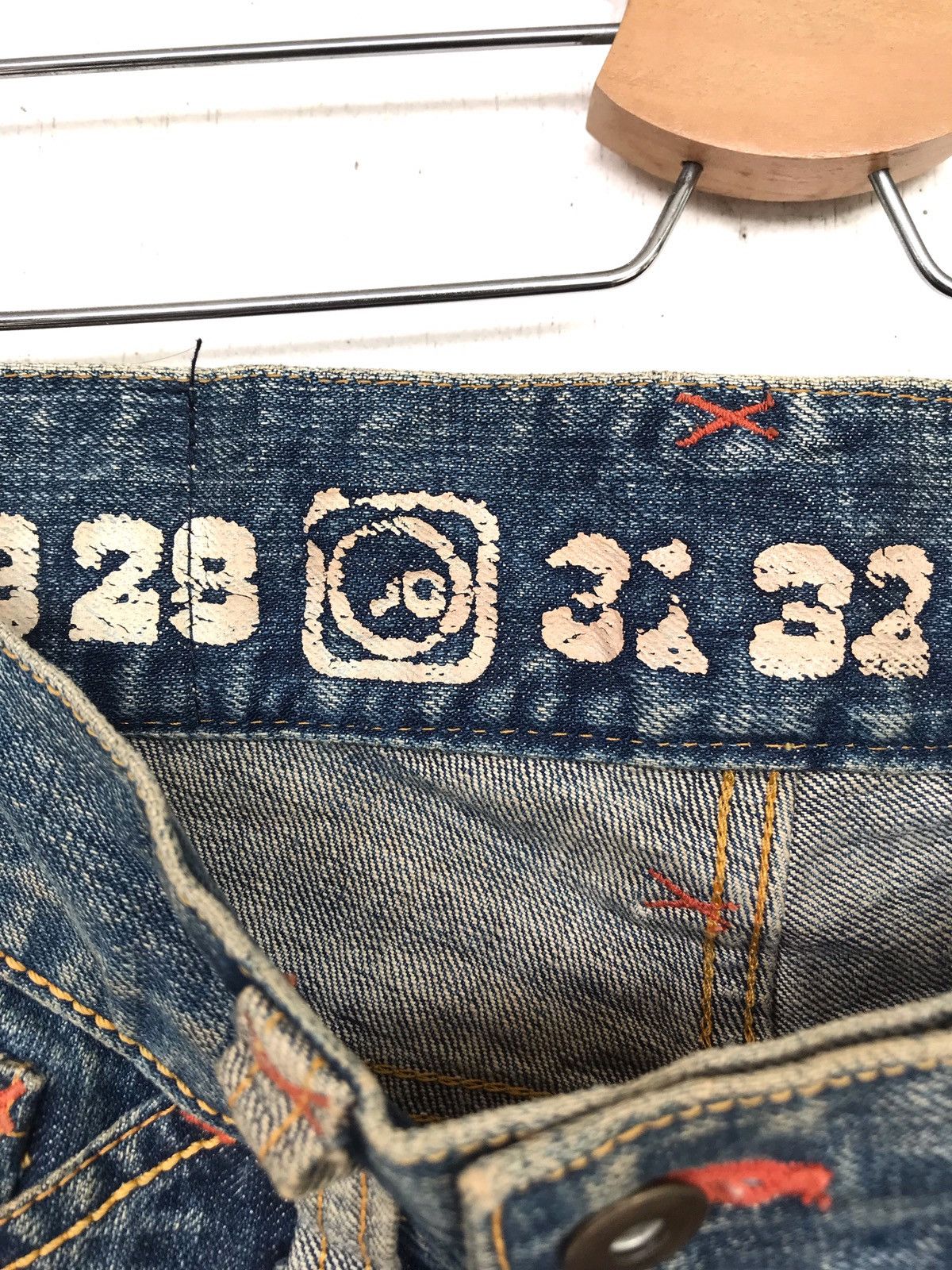 Japanese Brand Vintage Selvage denim Distressed jeans. Size US 30 / EU 46 - 12 Thumbnail