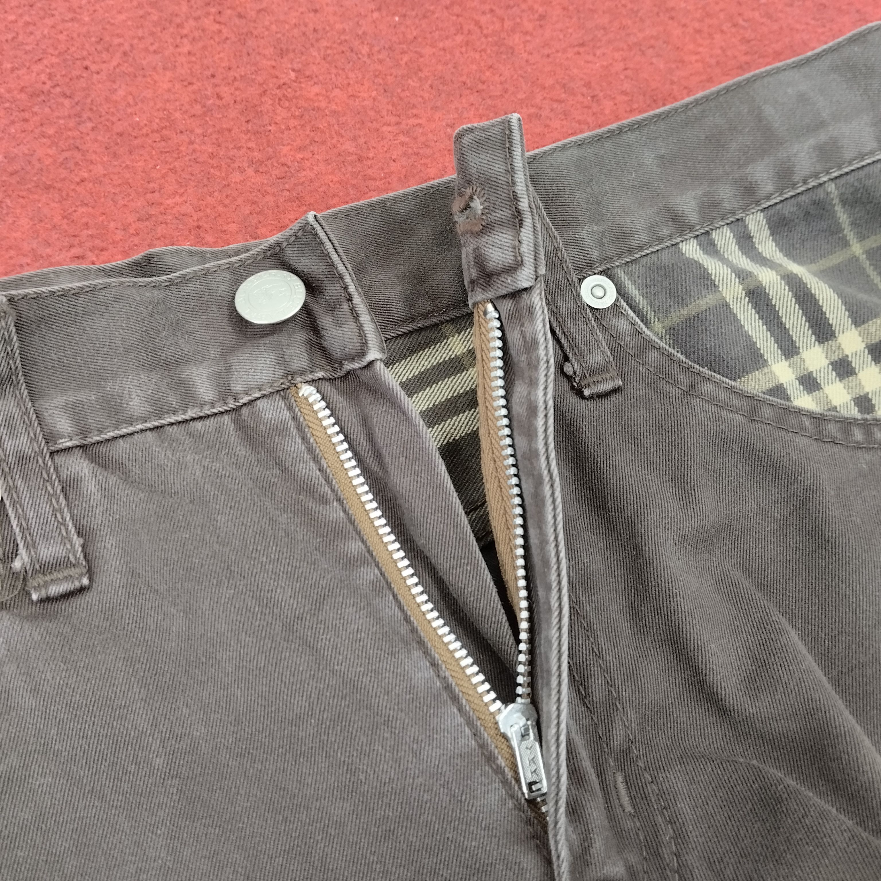 Burberry × Vintage Burberry London Blue Label Nova Check Trousers Pants Size US 31 - 7 Thumbnail