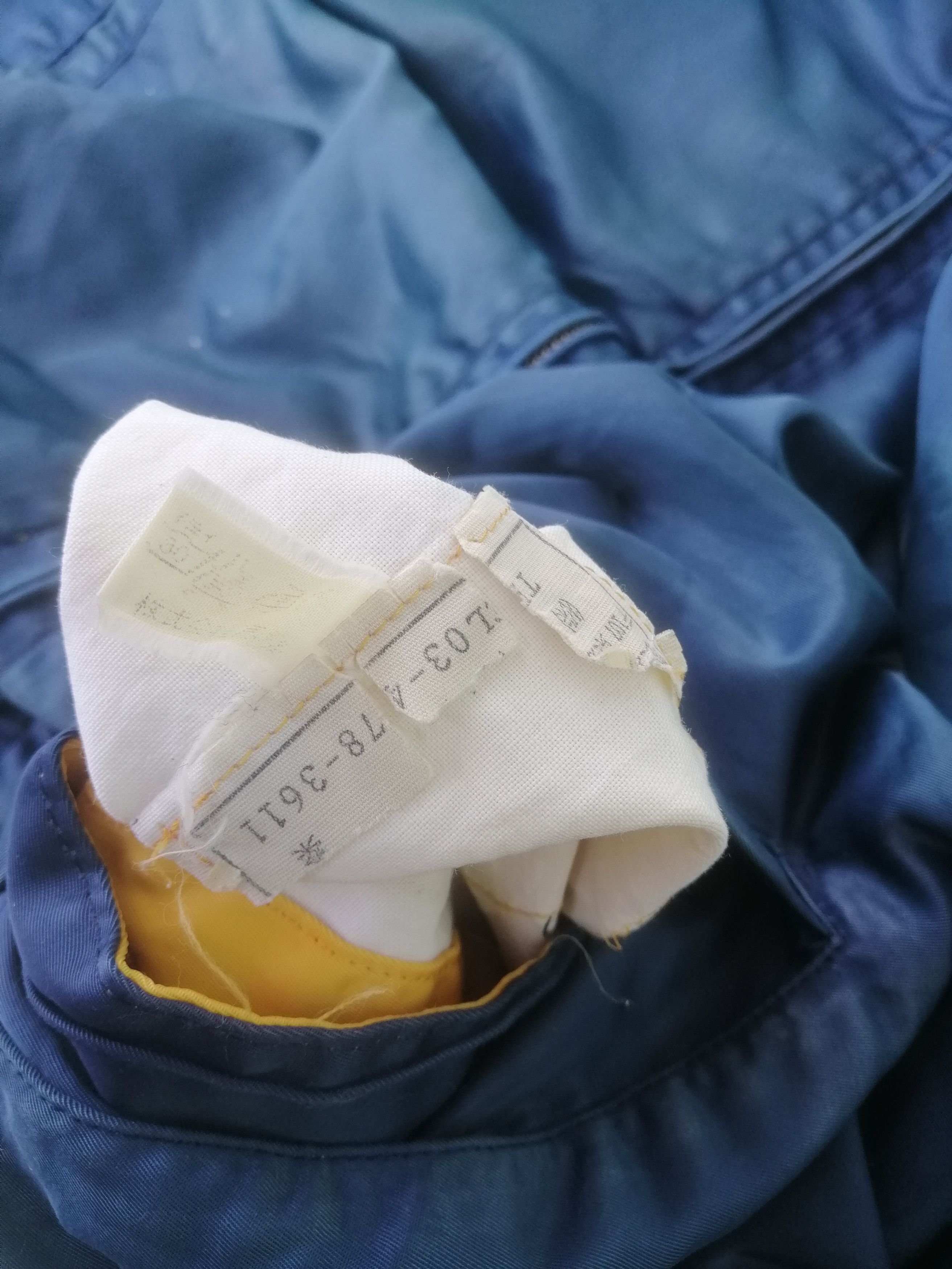 Vintage Limited Reversible Bomber Jacket Yellow Navy Blue Size US L / EU 52-54 / 3 - 5 Thumbnail