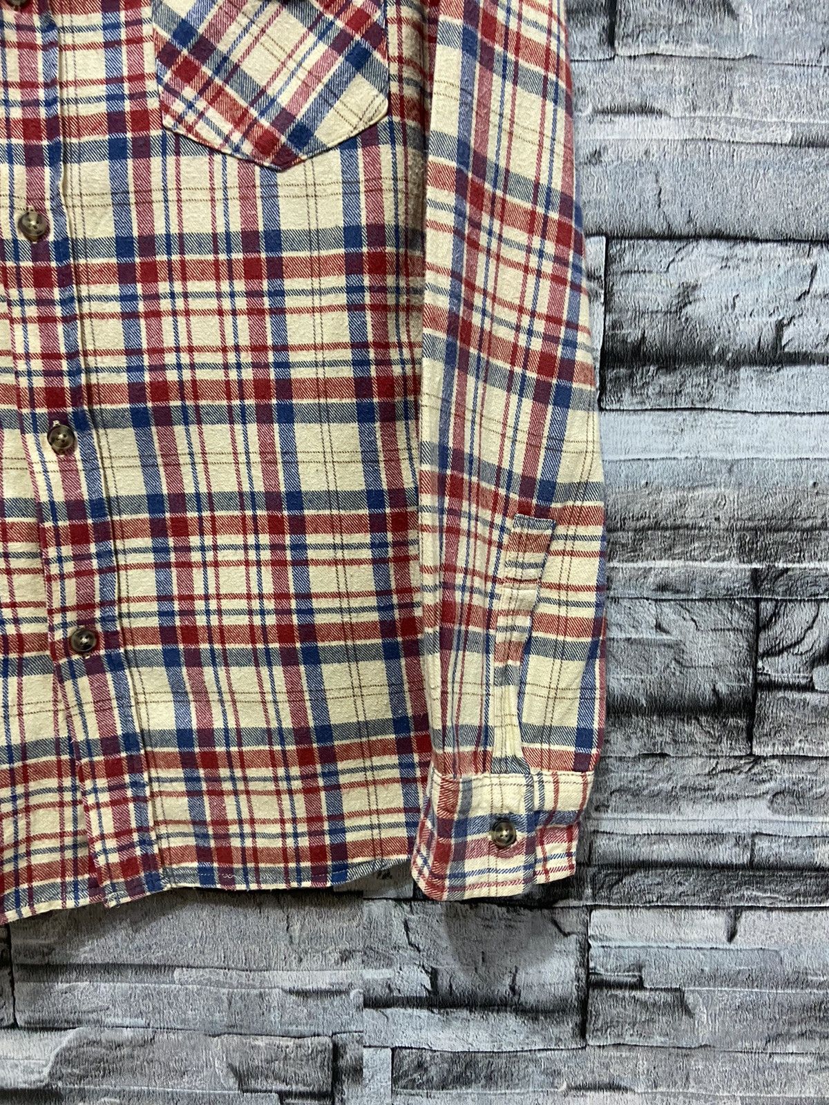 Japanese Brand Vintage Smith’s Flannel double pocket plaid size L fit M Size US M / EU 48-50 / 2 - 6 Thumbnail