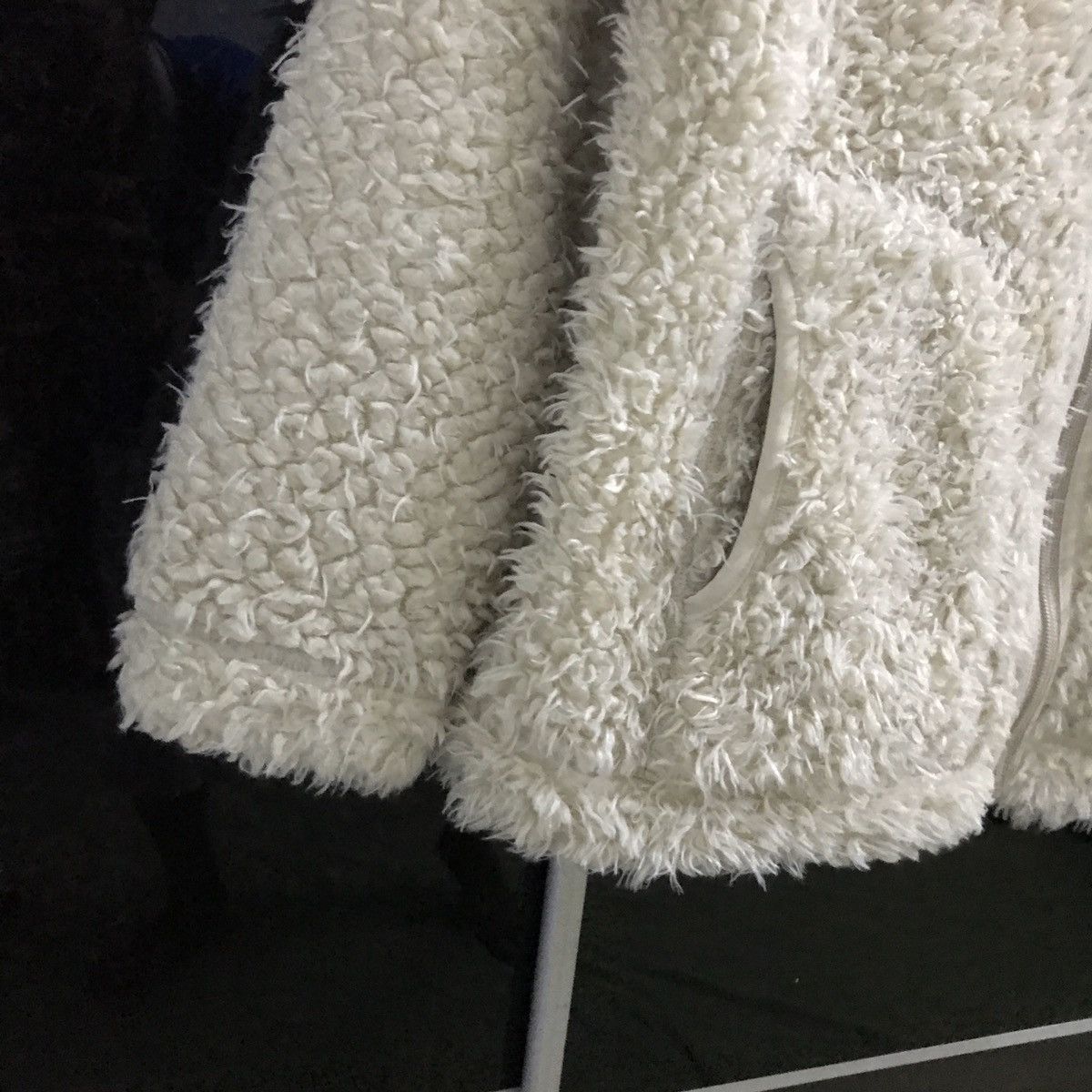 Uniqlo shearling reversible jacket women’s Size ONE SIZE - 6 Thumbnail