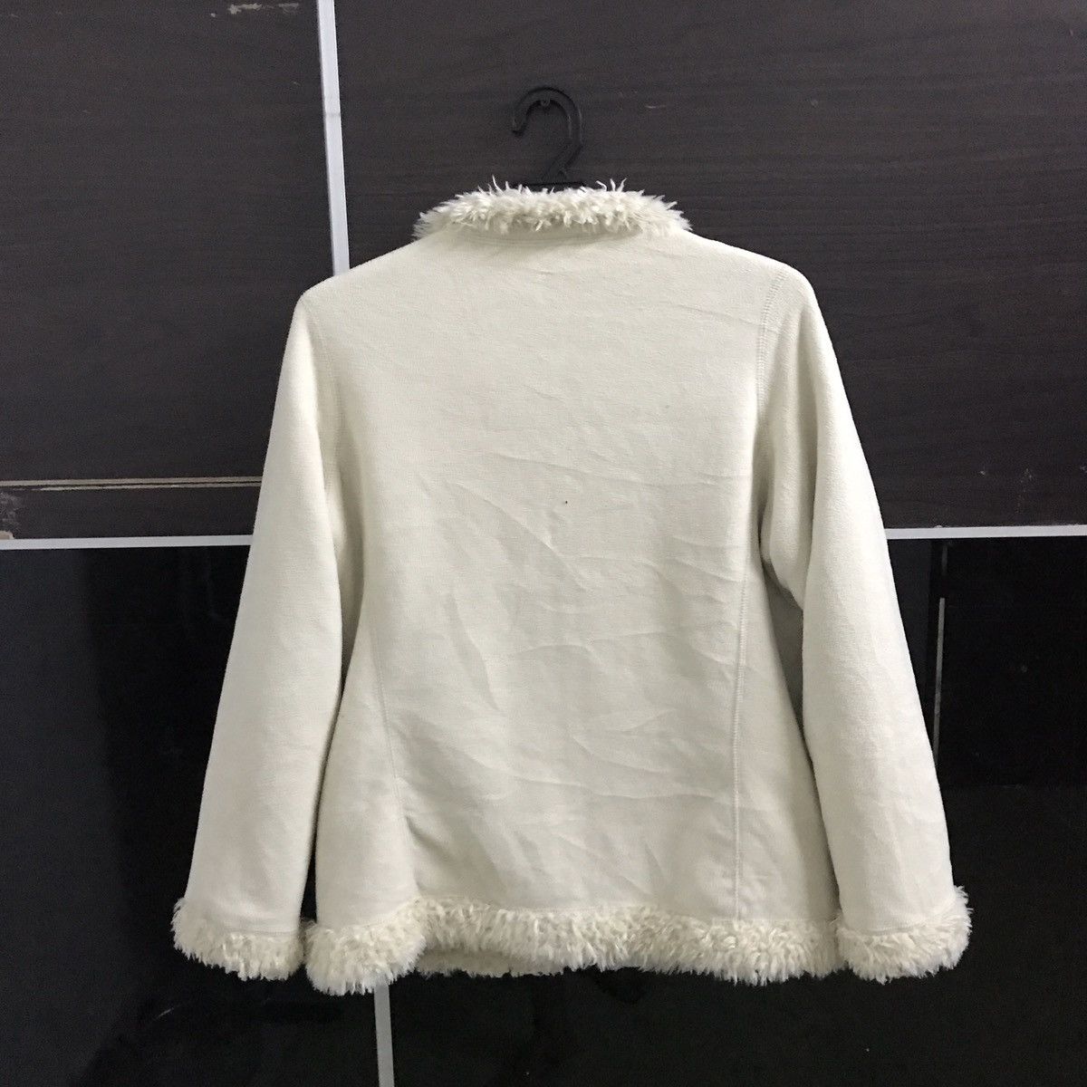 Uniqlo shearling reversible jacket women’s Size ONE SIZE - 12 Thumbnail