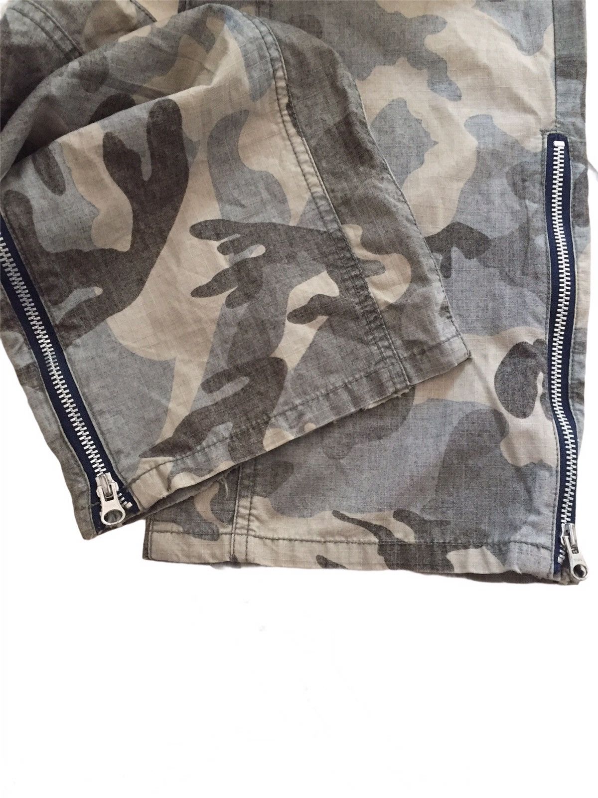 Comme Ca Ism Comme Ca Ism Camo Tactical Cargo Pants Size US 32 / EU 48 - 8 Thumbnail