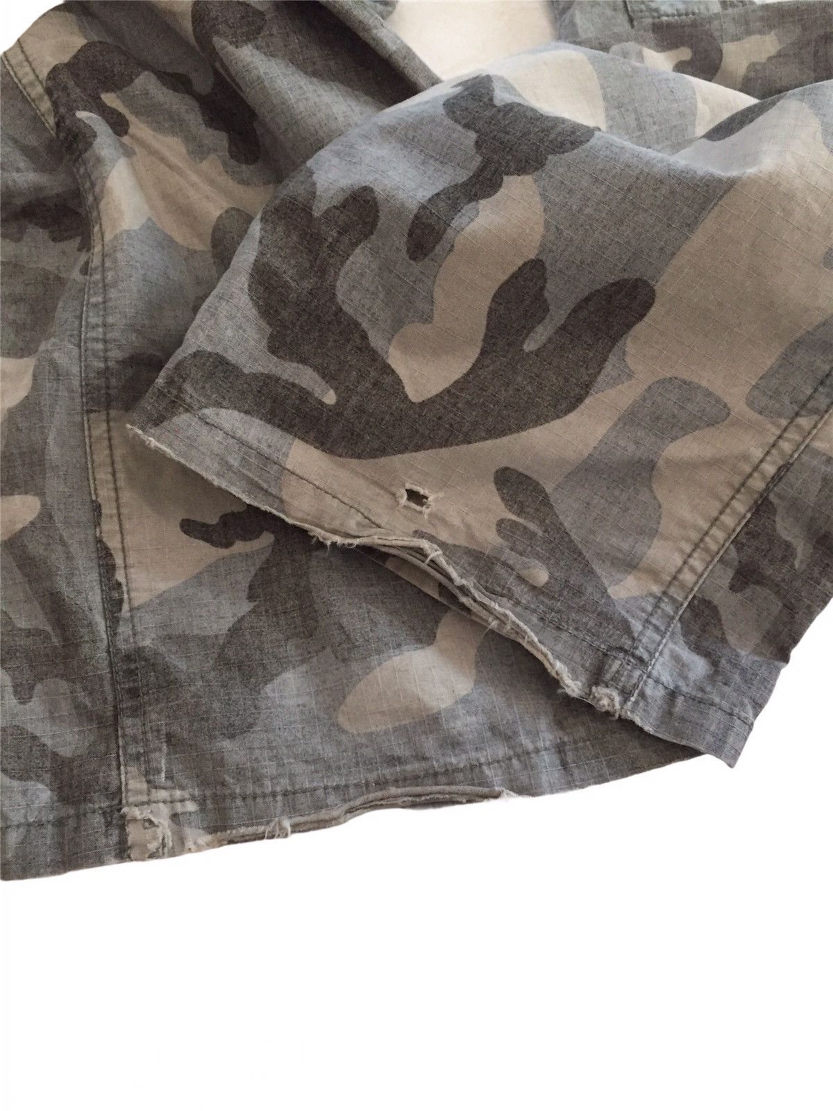 Comme Ca Ism Comme Ca Ism Camo Tactical Cargo Pants Size US 32 / EU 48 - 9 Thumbnail