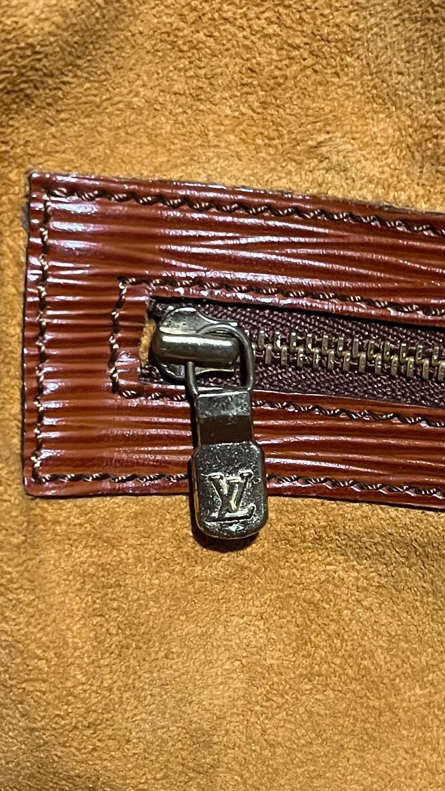Louis Vuitton LOUIS VUITTON Noe Large Brown Kenyan Fawn Epi Leather Size ONE SIZE - 19 Thumbnail