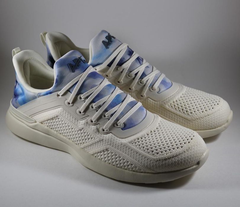 APL: Athletic Propulsion Labs TechLoom Tracer Sneaker in Pristine