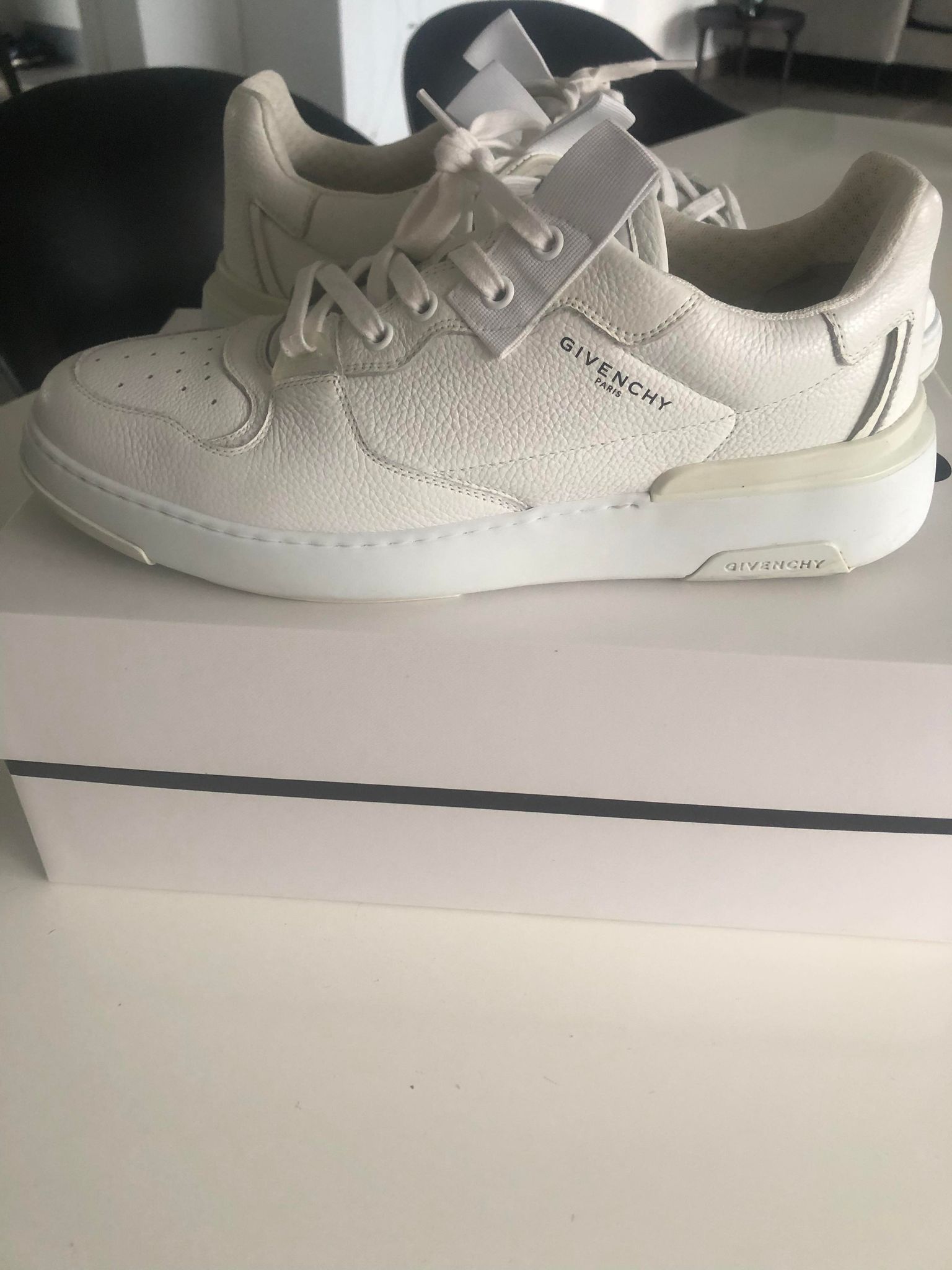 Givenchy Wing sneaks low Size US 9.5 / EU 42-43 - 5 Thumbnail