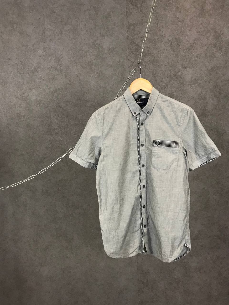 Designer Fred Perry designer shirt Size US S / EU 44-46 / 1 - 1 Thumbnail