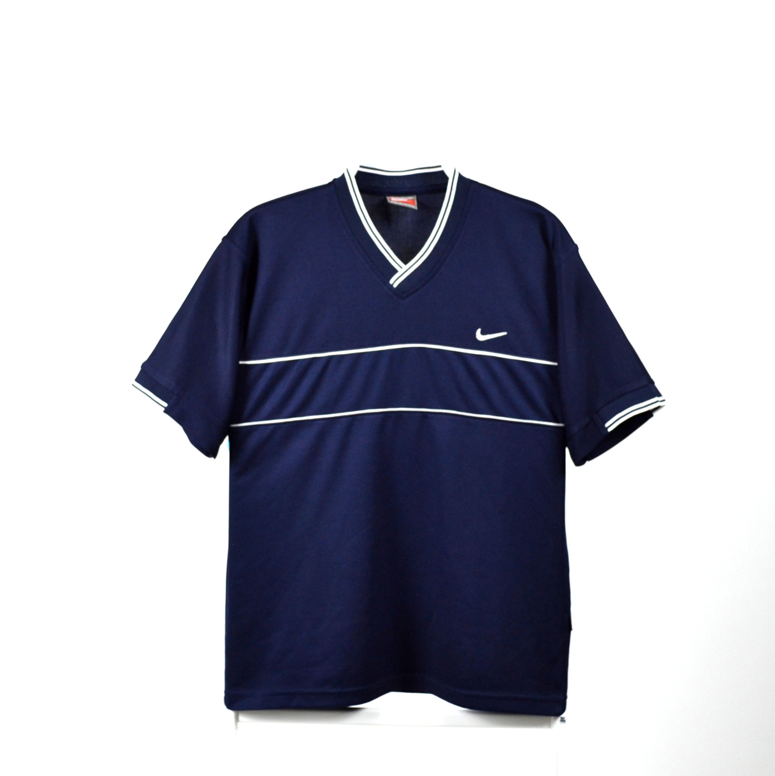 Nike × Vintage Vintage Nike Team Sports T-shirt Size US M / EU 48-50 / 2 - 1 Thumbnail