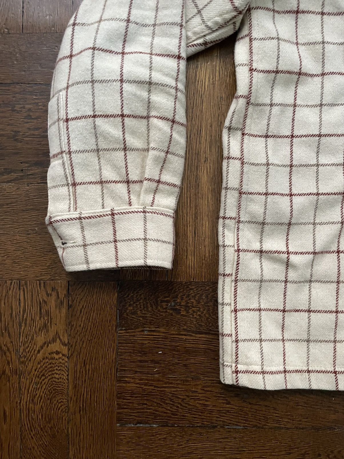 Woolrich Woolen Mills Vintage Woolrich Shirt Jacket - Beige Wool Plaid Size US L / EU 52-54 / 3 - 6 Thumbnail