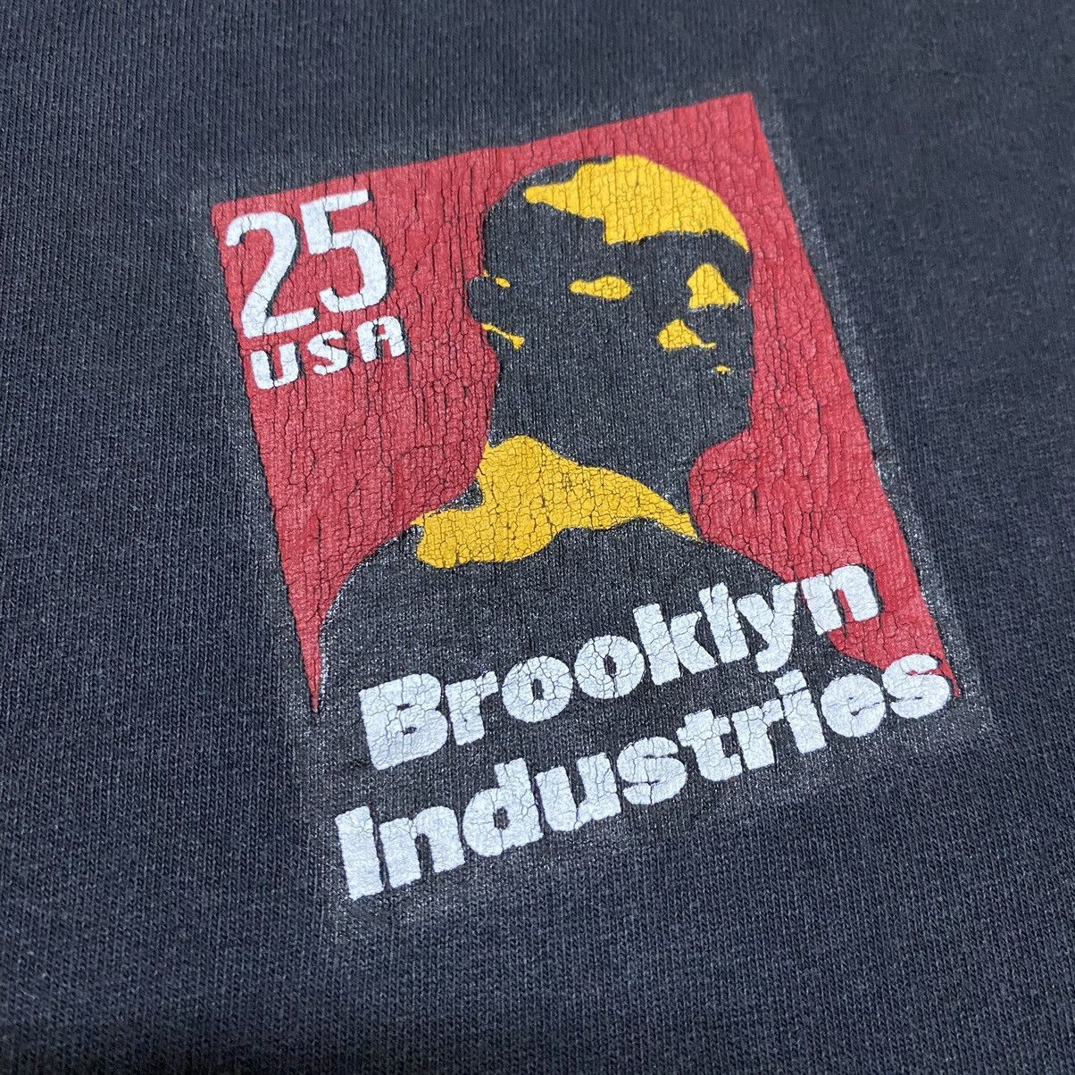 Vintage 💥RARE!💥 BROOKLYN INDUSTRIES CENTRE BOX LOGO STREETWEAR TEE Size US XL / EU 56 / 4 - 5 Thumbnail