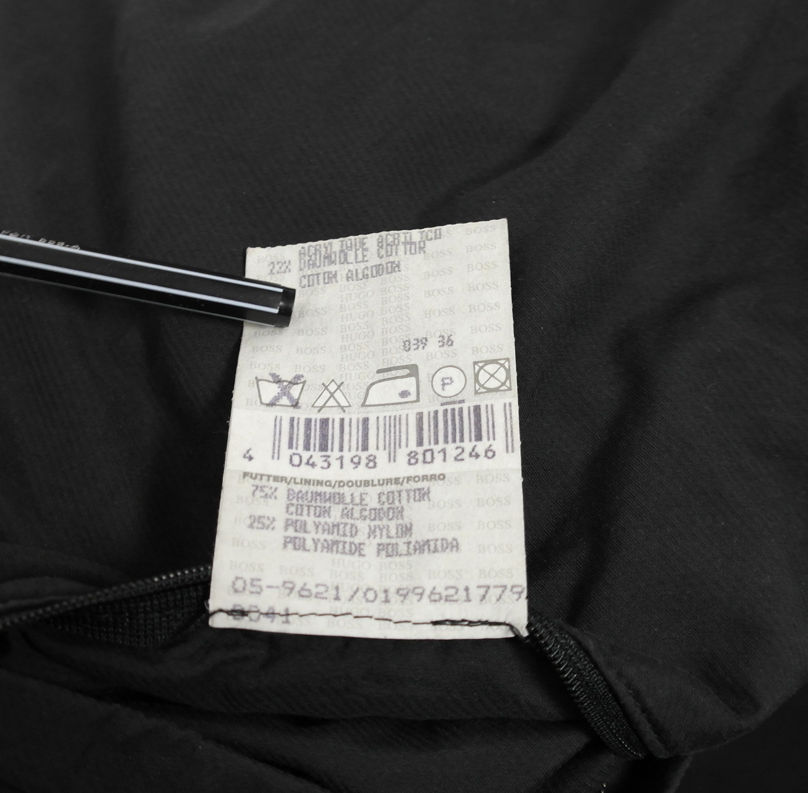 Hugo Boss Vintage Hugo Boss Nylon Jacket Size US L / EU 52-54 / 3 - 10 Thumbnail